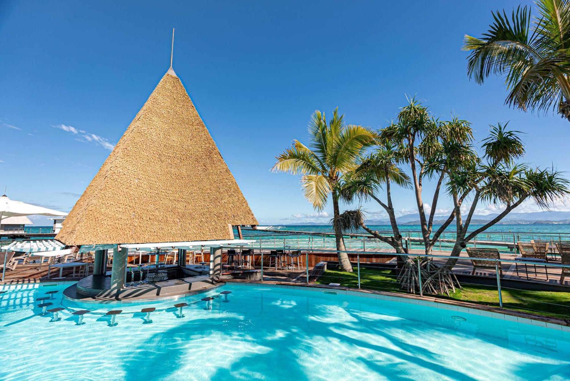 Doubletree By Hilton Noumea Ilot Maitre Resort Bagian luar foto